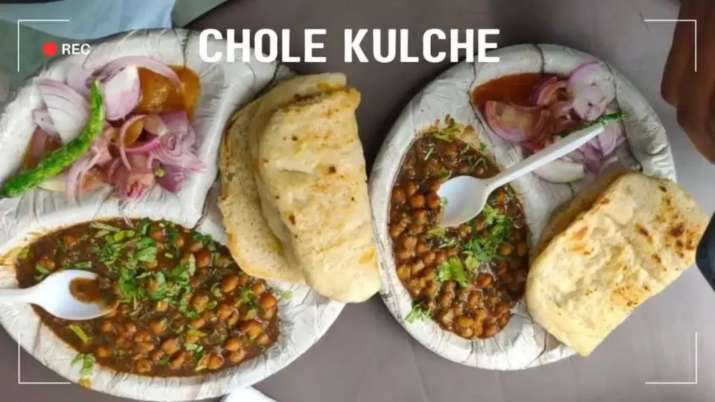 Famous Locations to Enjoy Best Street Food in Delhi delicious Chole kulche most famous street food in delhi
