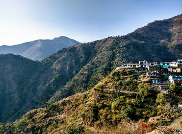Delhi to Dehradun Tempo Traveller