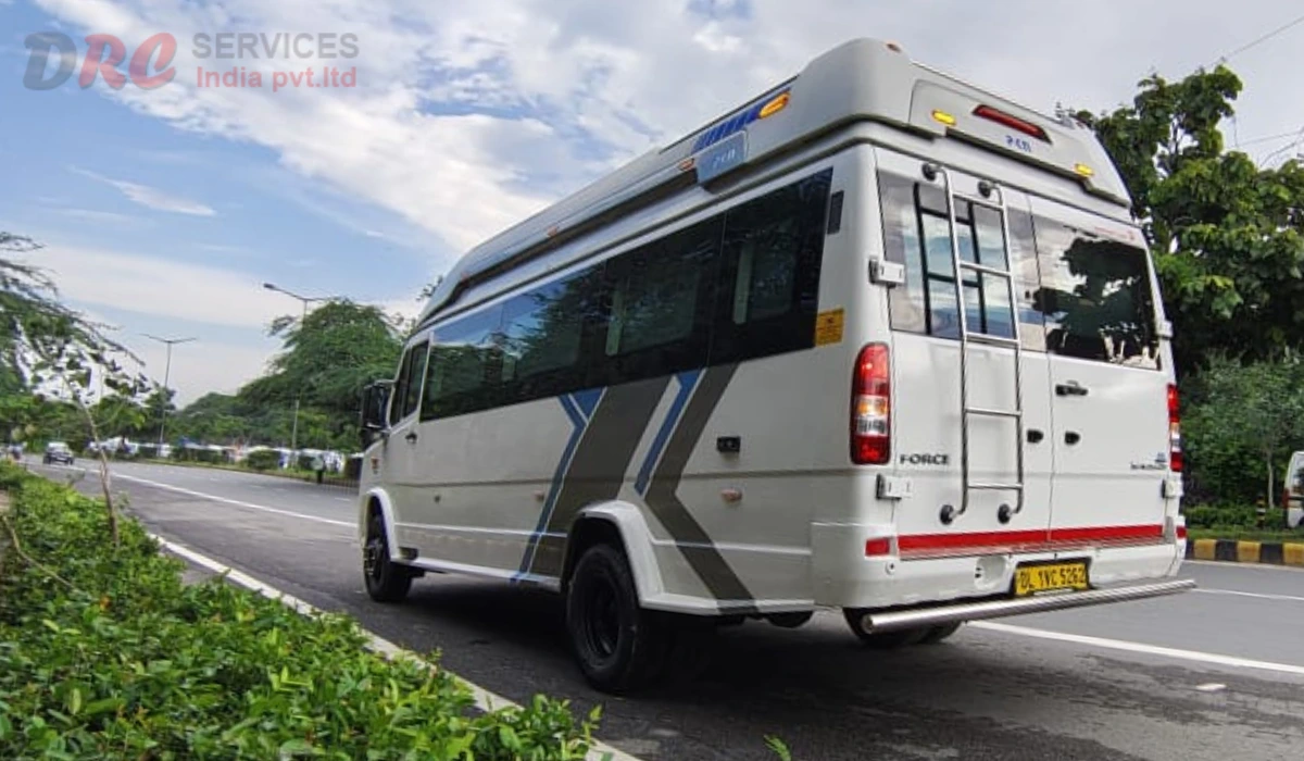 Hire Maharaja Tempo Traveller