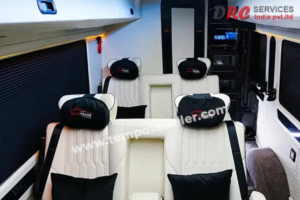 Luxury Force Urbania Van