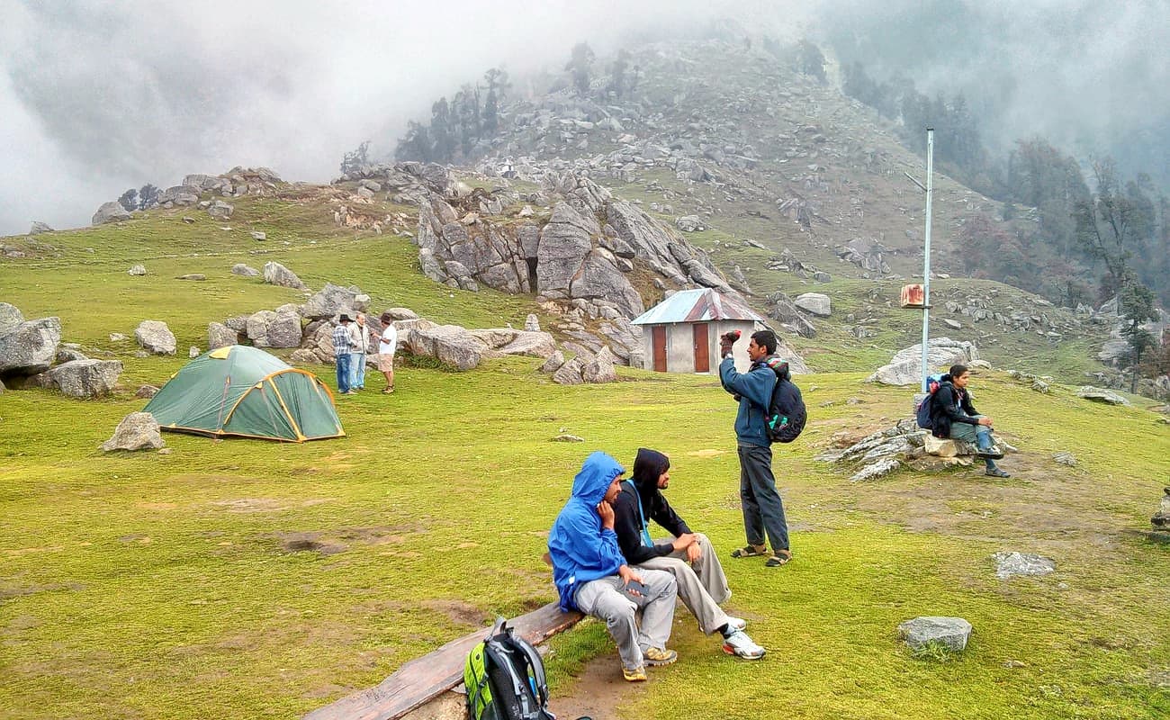 delhi to triund trek