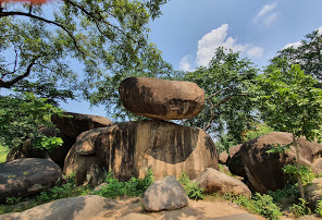 9 seater tempo traveller hire in Balancing Rock