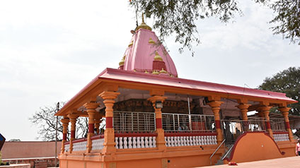 9 seater tempo traveller hire in Kal Bhairav Temple