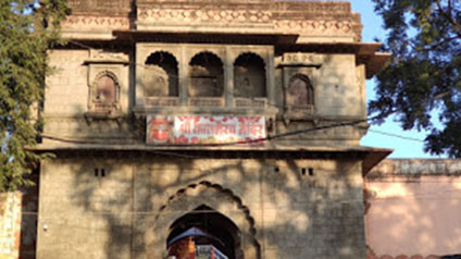 9 seater tempo traveller hire in Kal Bhairav Temple